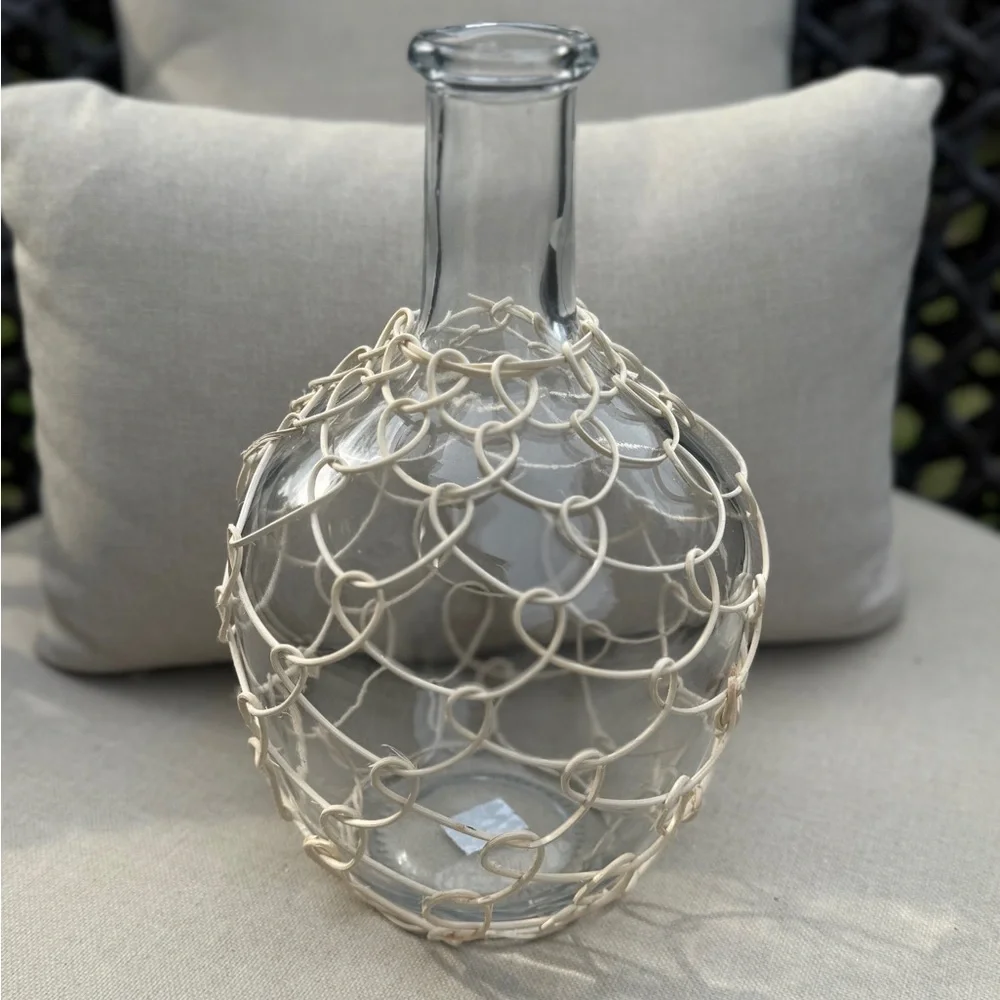 N/A elegant clear